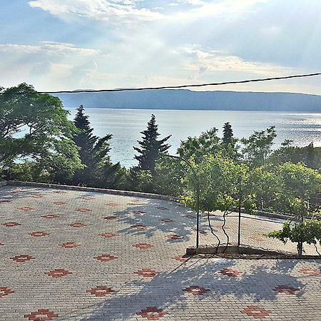 Apartments Anita Sibinj Krmpotski Εξωτερικό φωτογραφία